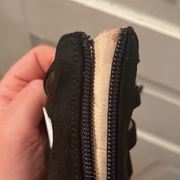 Catherine Malandrino Hancy black heels Sz 7.5 - Picture 4 of 5